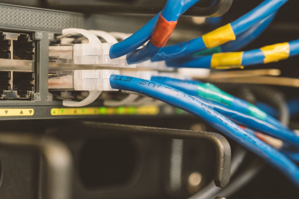 NVLink Fusion开放XPU接入,英伟达联发科共建AI工厂
